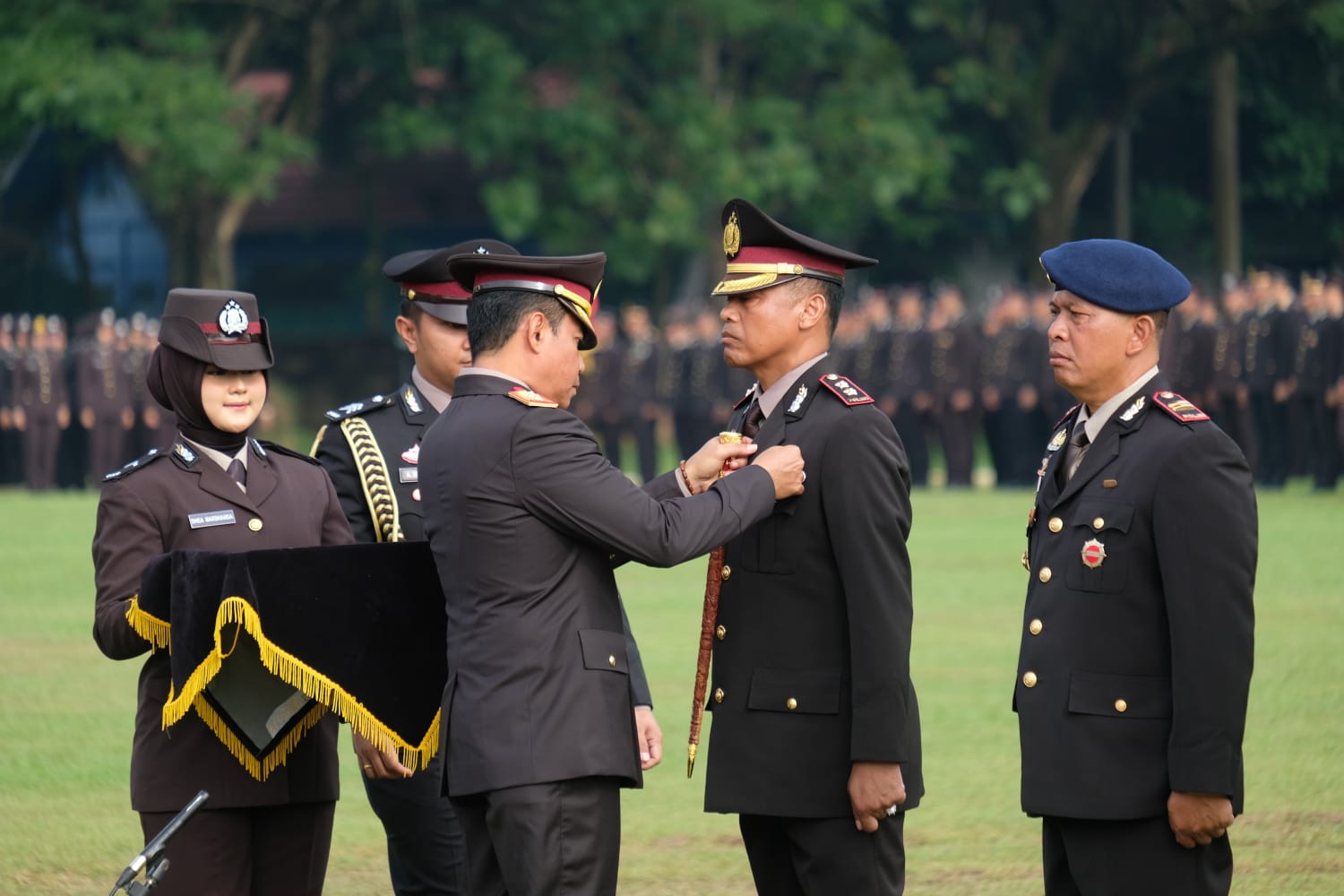 Survei Indikator: Tingkat Kepercayaan Ke Polri Naik Jadi 76,4 Persen ...